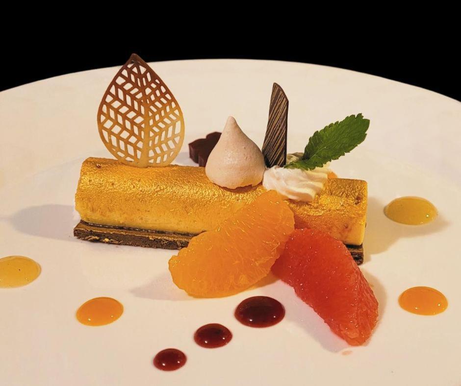 Reves Gourmands, Hotellerie & Gastronomie Vernayaz Esterno foto