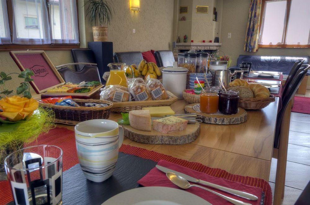 Reves Gourmands, Hotellerie & Gastronomie Vernayaz Esterno foto
