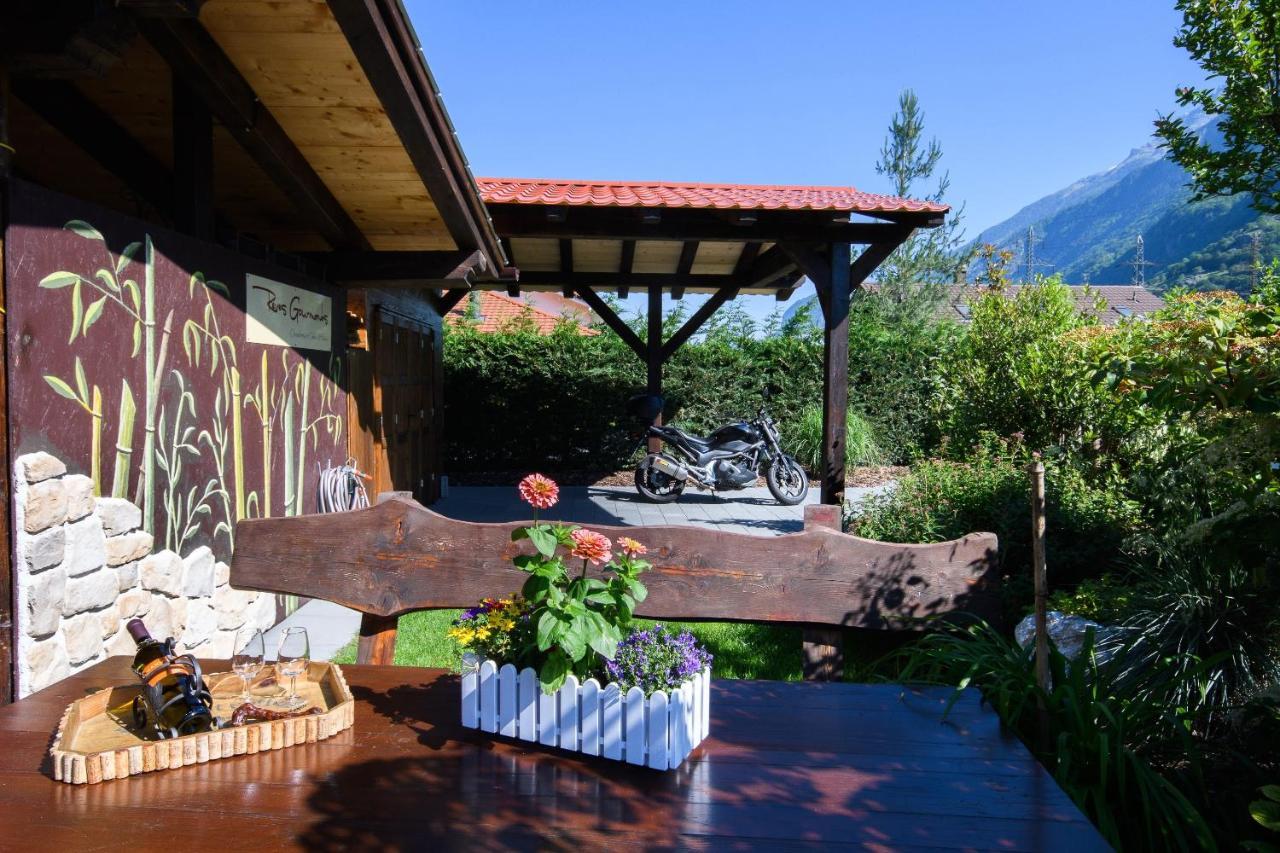 Reves Gourmands, Hotellerie & Gastronomie Vernayaz Esterno foto