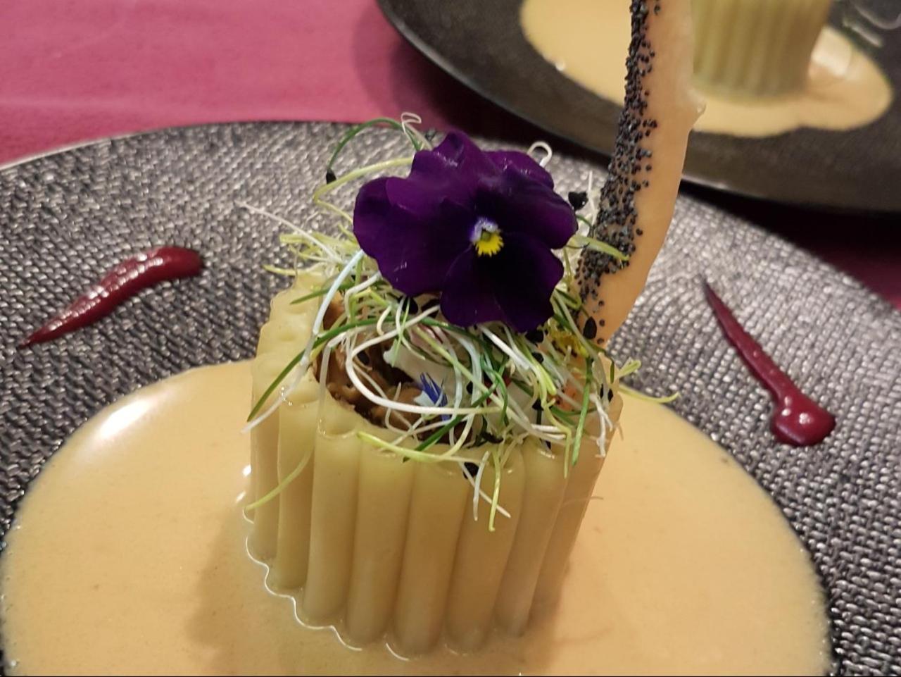 Reves Gourmands, Hotellerie & Gastronomie Vernayaz Esterno foto